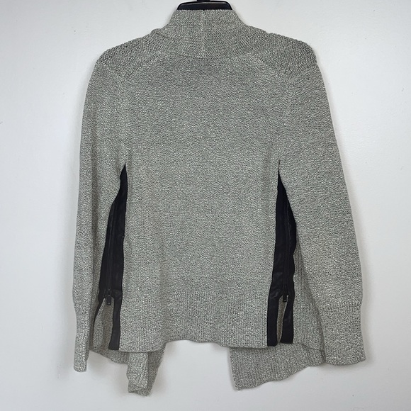 Banana Republic Size Small Petite Cardigan - Picture 6 of 6